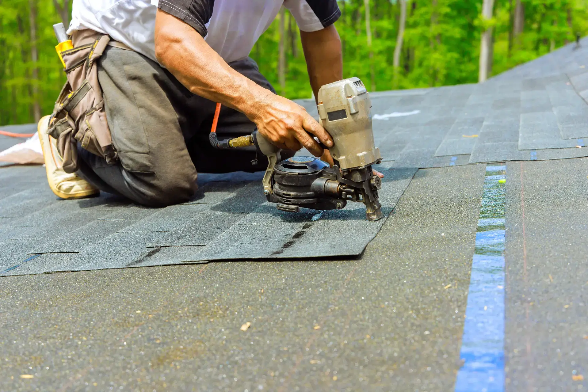 Professional roofing services in Maine